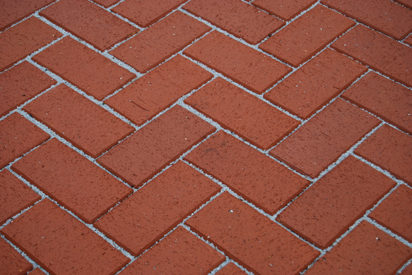 Тротуарная брусчатка клинкерная "БрукКерам" с термо замком (h=4.5 см), Классика Рубин